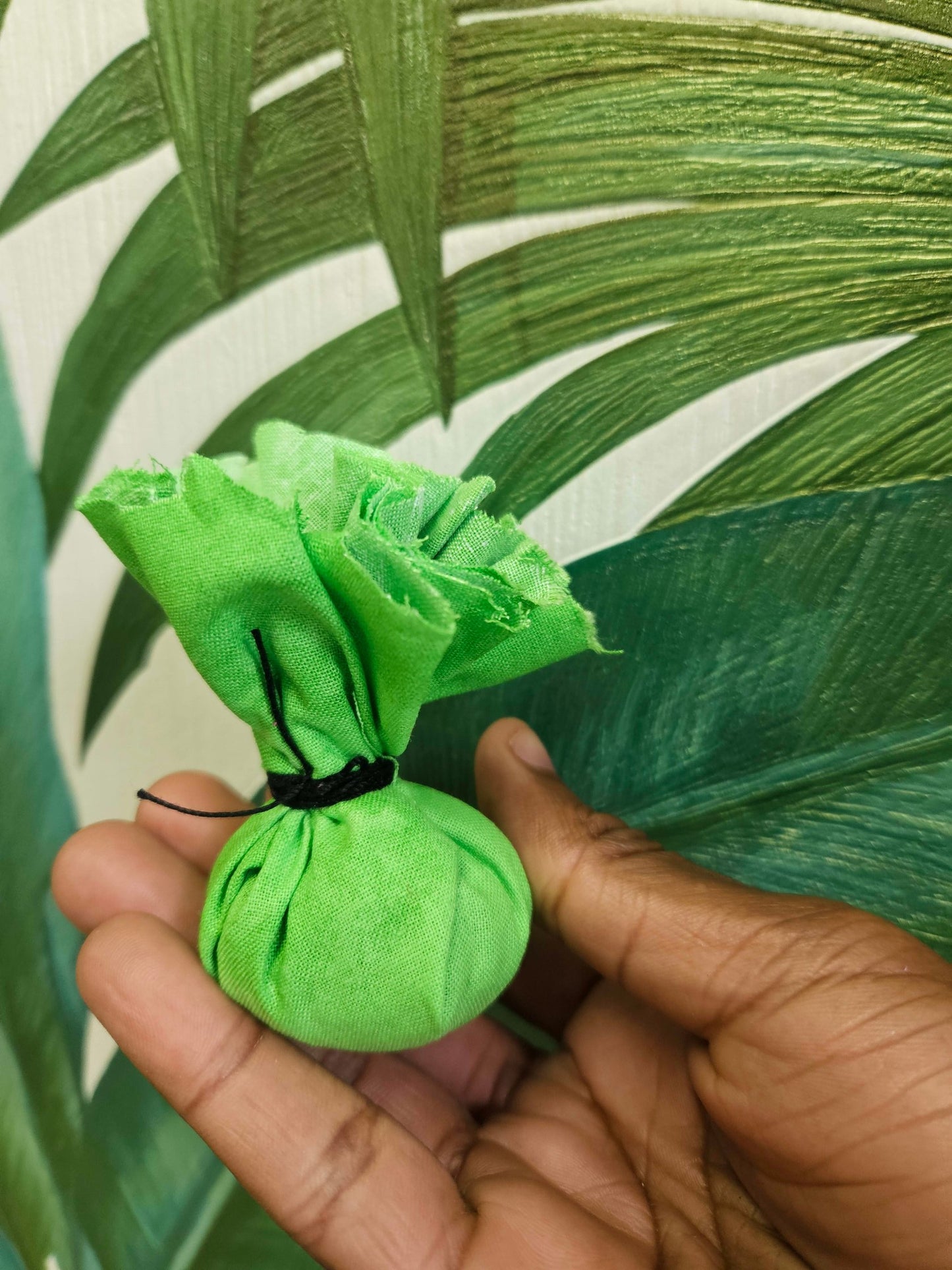 Mojo / Gris Gris Bags (assorted colors)